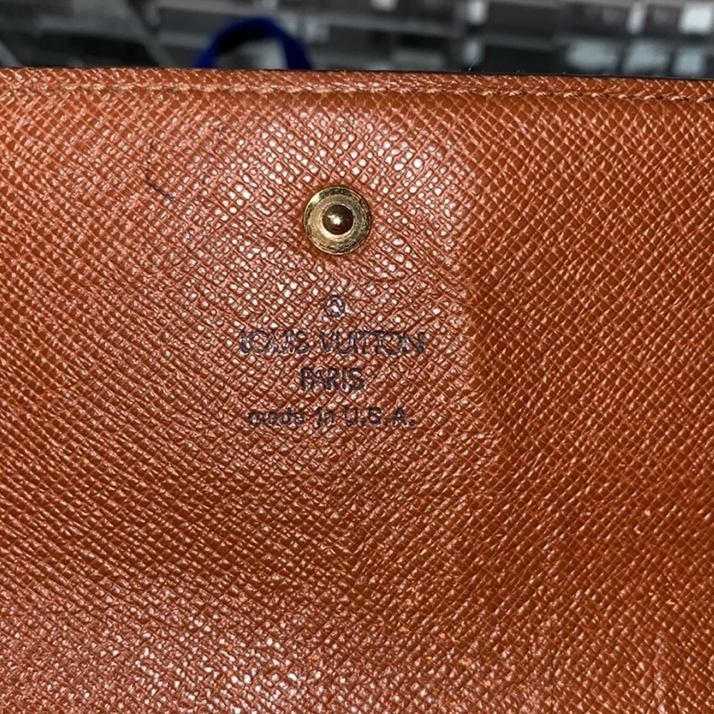 Louis Vuitton Monogram Porte-Tresor Wallet on Chain Pre-Owned 100% Authentic - Picture 8 of 15